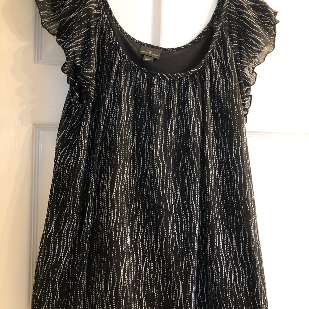 Black & white Worthington Small Polyester top.